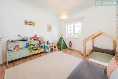 Apartamento T3 para Venda em Agualva e Mira-Sintra