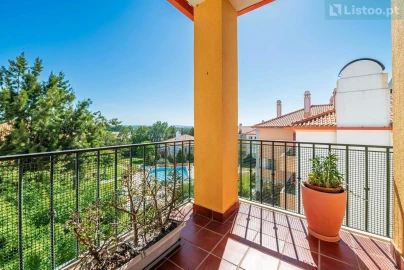Apartamento T3 para Venda em Agualva e Mira-Sintra