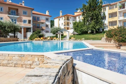 Apartamento T3 para Venda em Agualva e Mira-Sintra