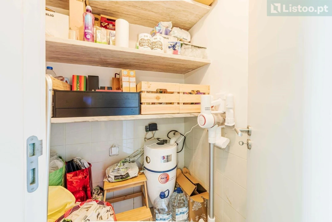 Apartamento T3 para Venda em Agualva e Mira-Sintra Foto 16