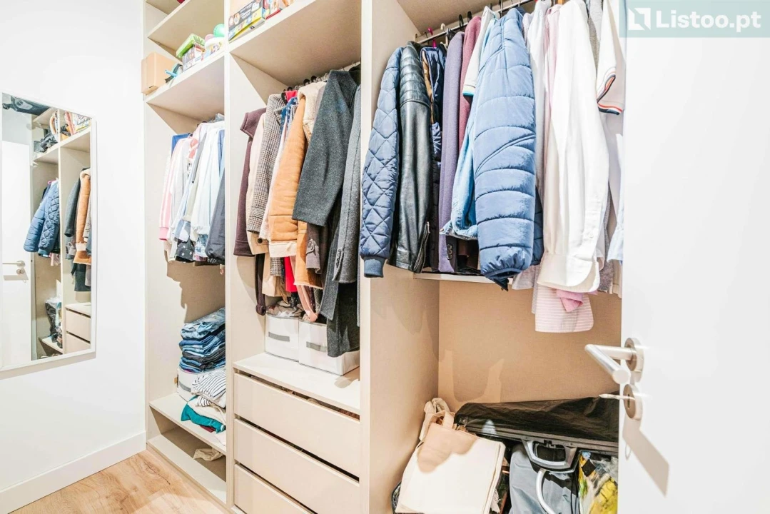 Apartamento T3 para Venda em Agualva e Mira-Sintra Foto 12