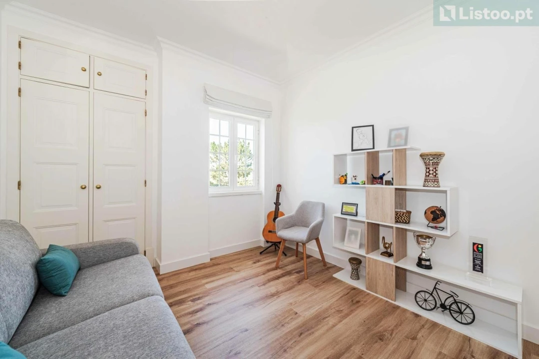 Apartamento T3 para Venda em Agualva e Mira-Sintra Foto 5