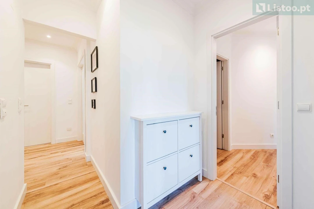 Apartamento T3 para Venda em Agualva e Mira-Sintra Foto 10