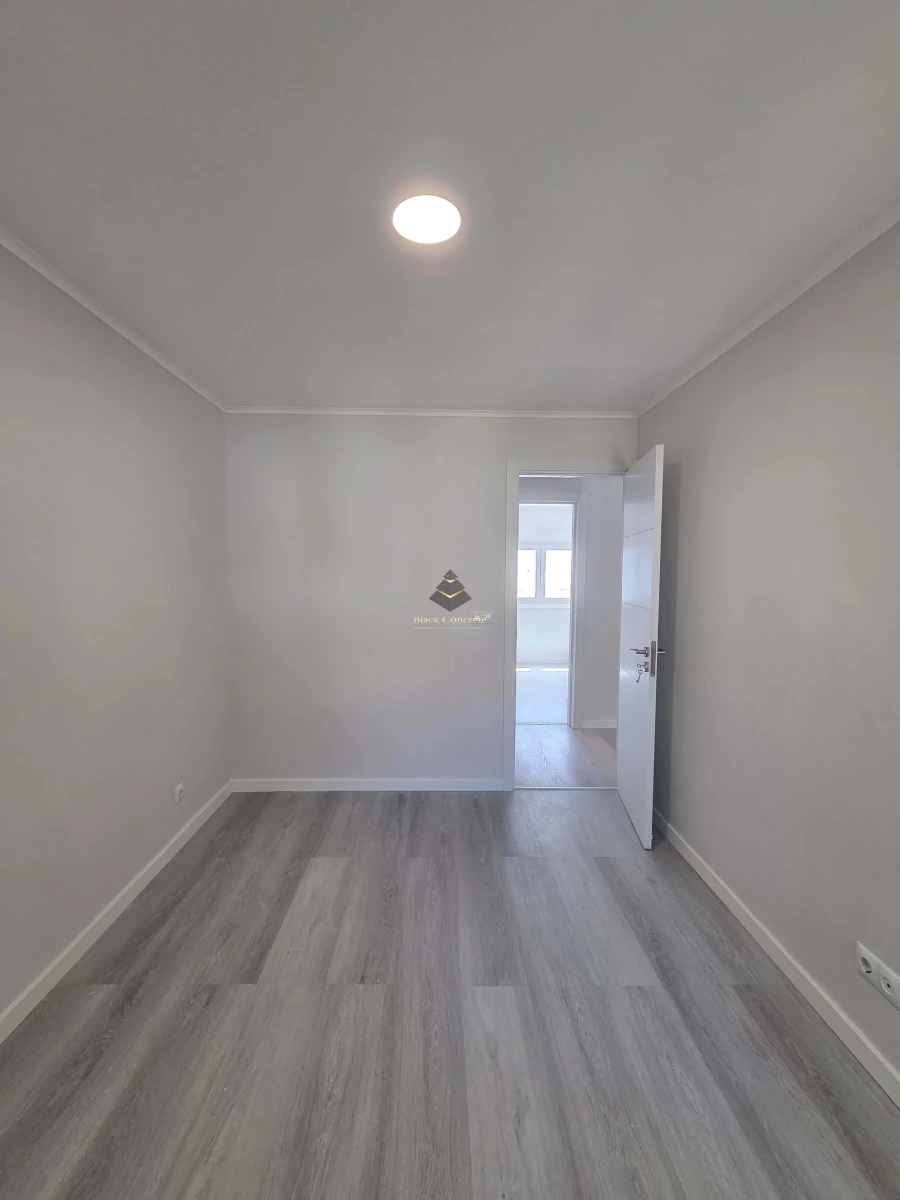 Apartamento T3 para Venda em Laranjeiro e Feijó Foto 9