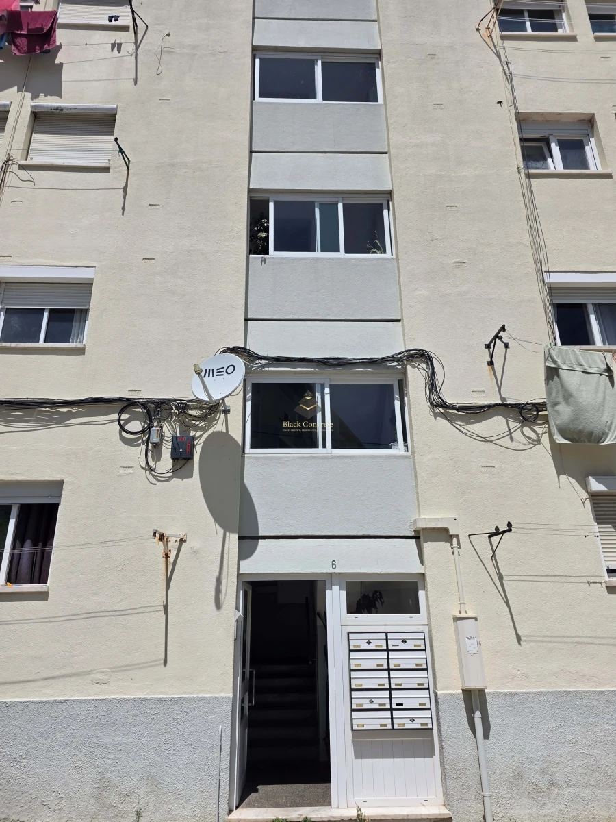 Apartamento T3 para Venda em Laranjeiro e Feijó Foto 15