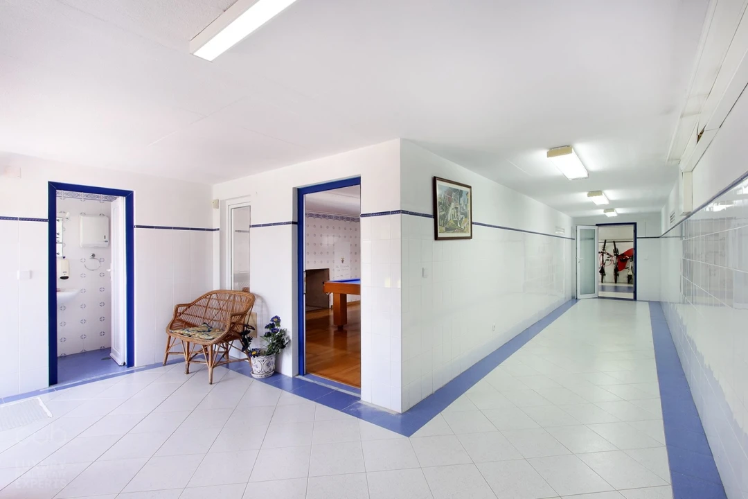 Moradia T5 para Venda em Charneca de Caparica e Sobreda Foto 42