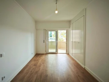 Apartamento T3 para Venda em São Domingos de Benfica