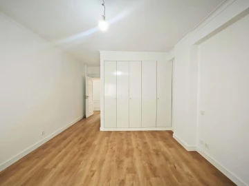Apartamento T3 para Venda em São Domingos de Benfica