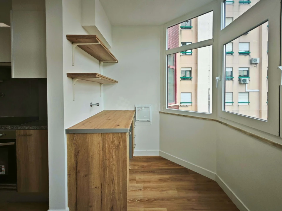 Apartamento T3 para Venda em São Domingos de Benfica Foto 11