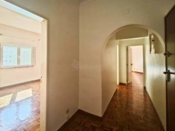 Apartamento T2 para Venda em Mina de Água