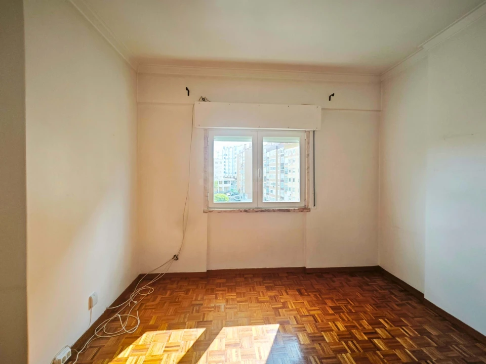 Apartamento T2 para Venda em Mina de Água Foto 13