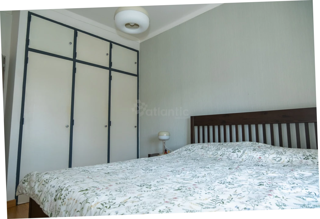Apartamento T2 para Venda em Carnaxide e Queijas Foto 14