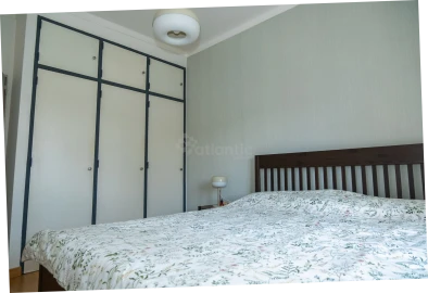 Apartamento T2 para Venda em Carnaxide e Queijas