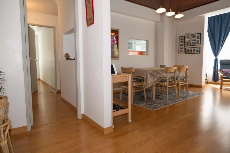 Apartamento T2 para Venda em Carnaxide e Queijas Foto 4