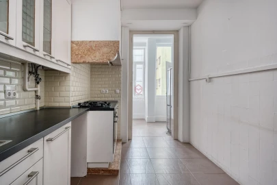 Apartamento T5 para Venda em Avenidas Novas