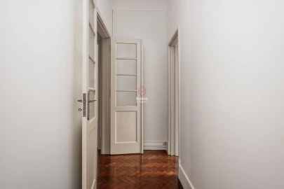 Apartamento T5 para Venda em Avenidas Novas