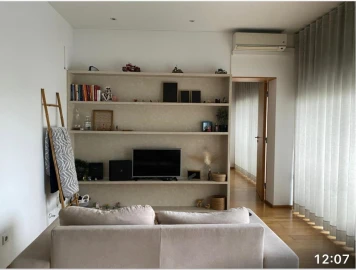 Apartamento T1 para Arrendamento em Azurem