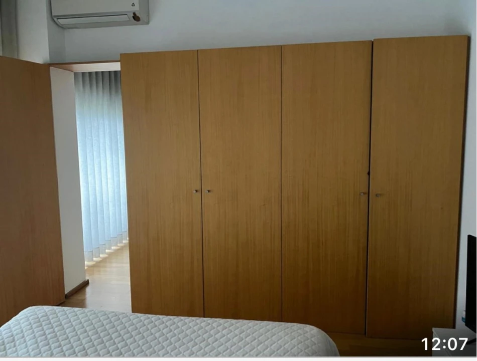 Apartamento T1 para Arrendamento em Azurem Foto 6