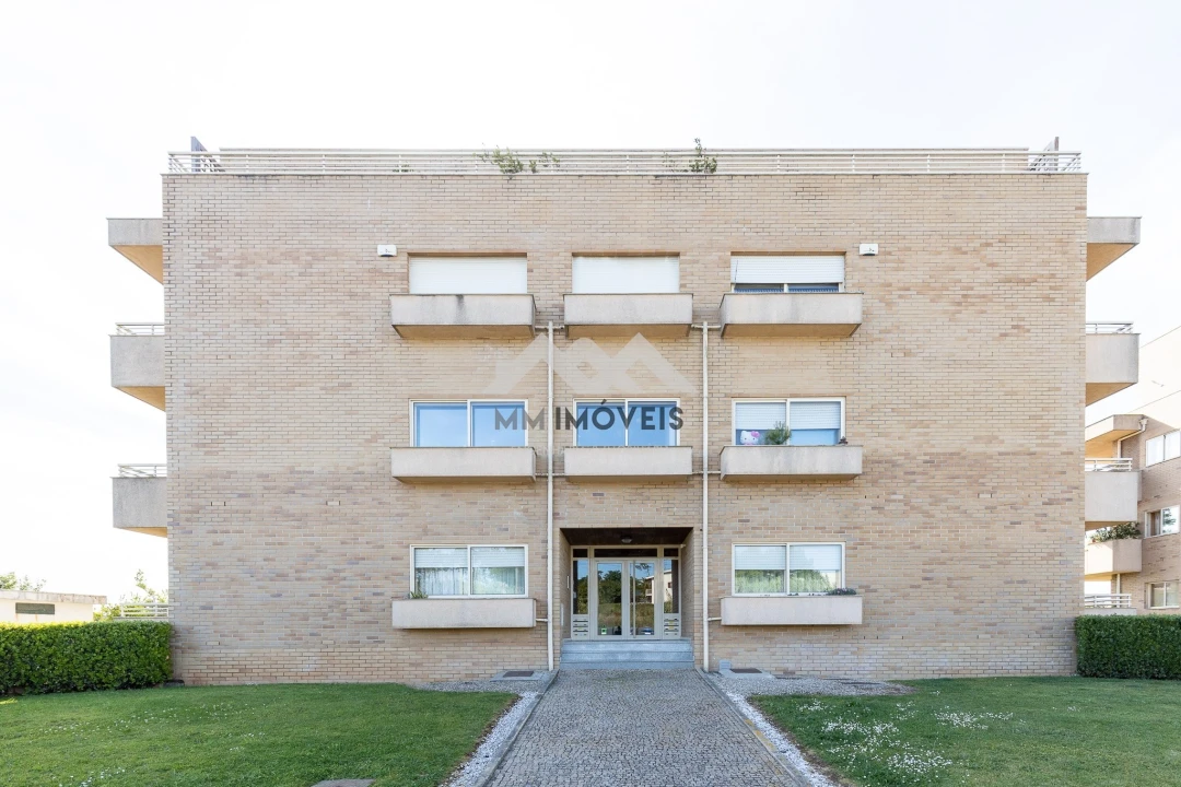 Apartamento T3 para Arrendamento em Santa Marinha e São Pedro da Afurada Foto 9