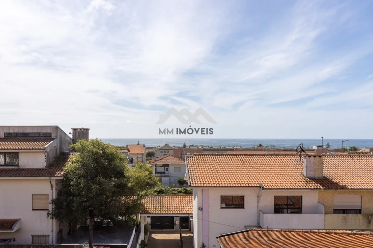 Apartamento T3 para Arrendamento em Santa Marinha e São Pedro da Afurada Foto 4