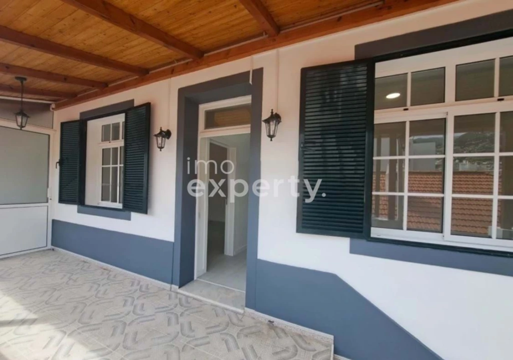 Apartamento T2 para Venda em Funchal (Santa Luzia) Foto 1