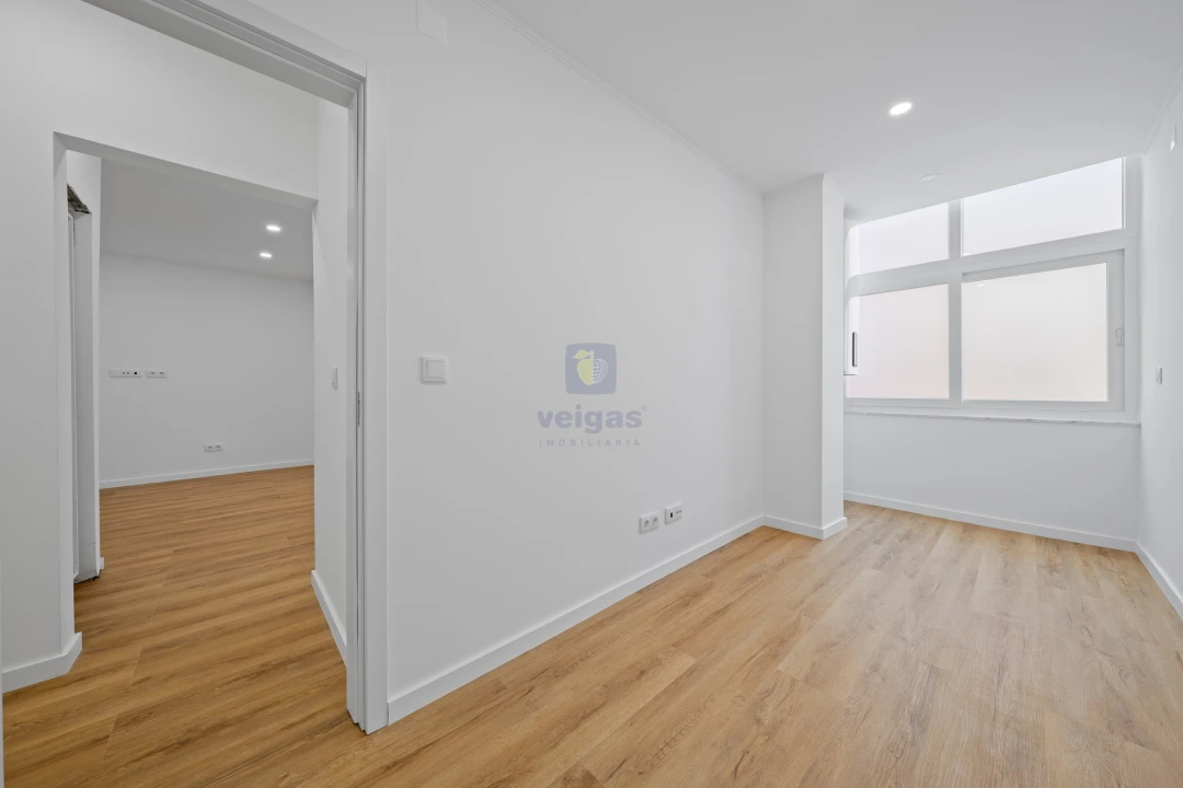 Apartamento T4 para Venda em Alto do Seixalinho, Santo André e Verderena Foto 17