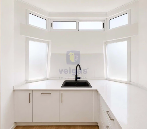 Apartamento T4 para Venda em Alto do Seixalinho, Santo André e Verderena Foto 7