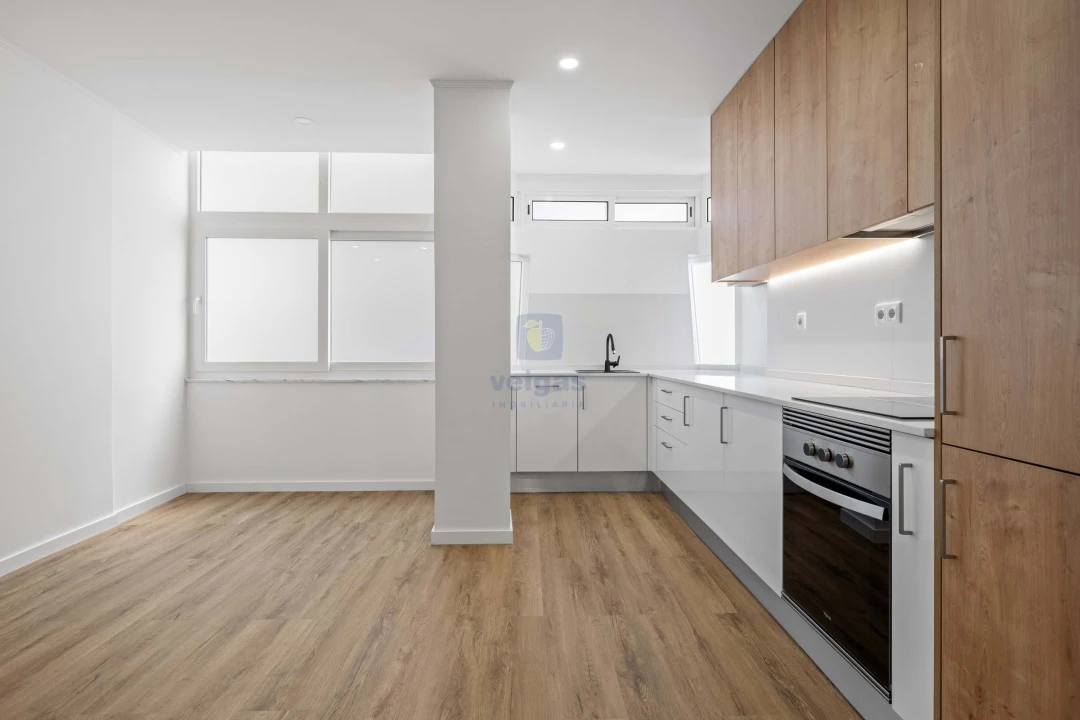 Apartamento T4 para Venda em Alto do Seixalinho, Santo André e Verderena Foto 5