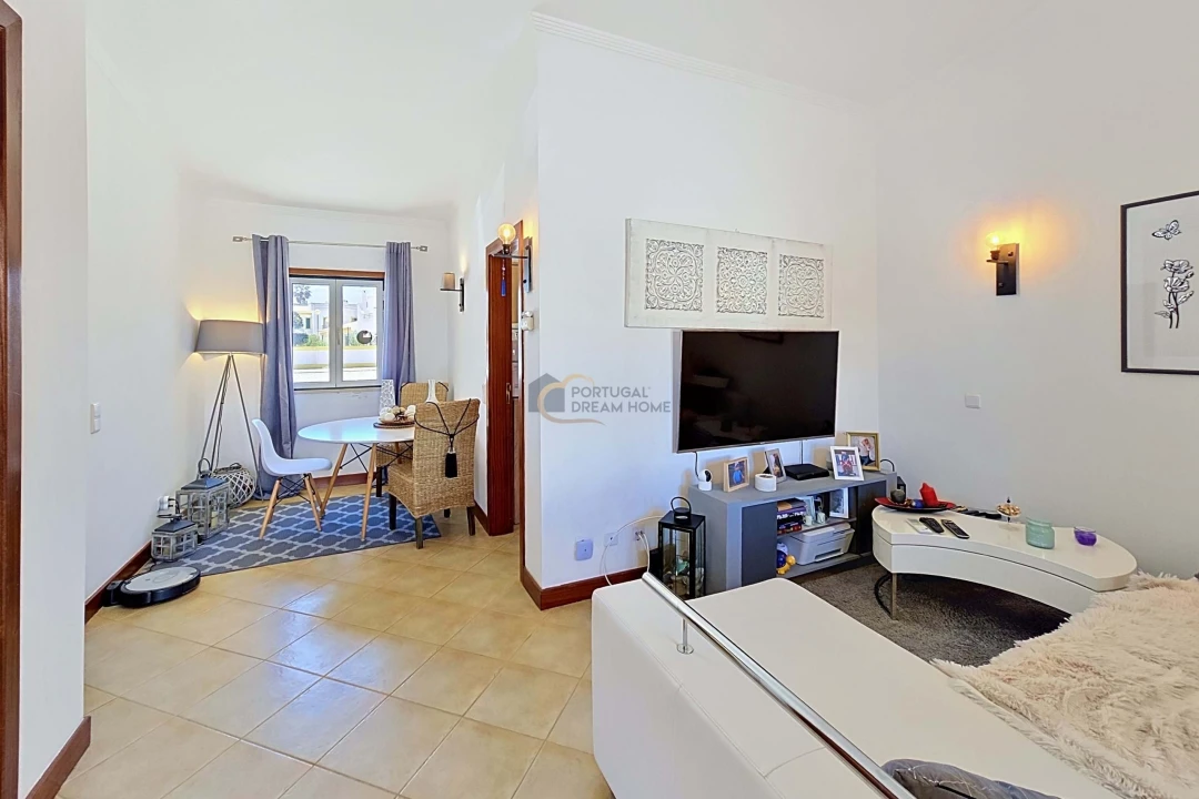 Apartamento T1 para Venda em Albufeira e Olhos de Água Foto 5