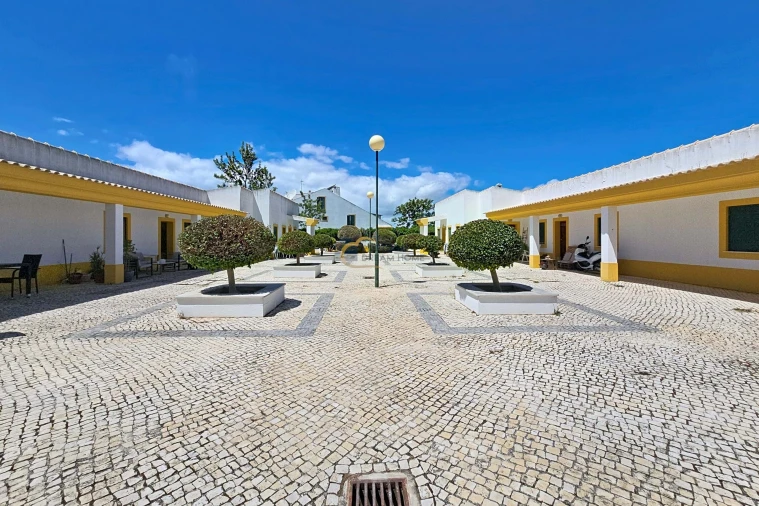 Apartamento T1 para Venda em Albufeira e Olhos de Água Foto 3