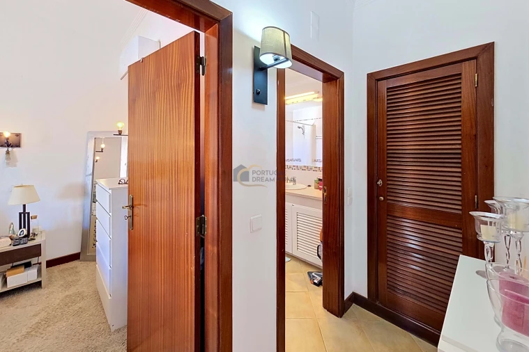 Apartamento T1 para Venda em Albufeira e Olhos de Água Foto 8