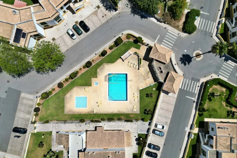 Apartamento T1 para Venda em Albufeira e Olhos de Água Foto 16