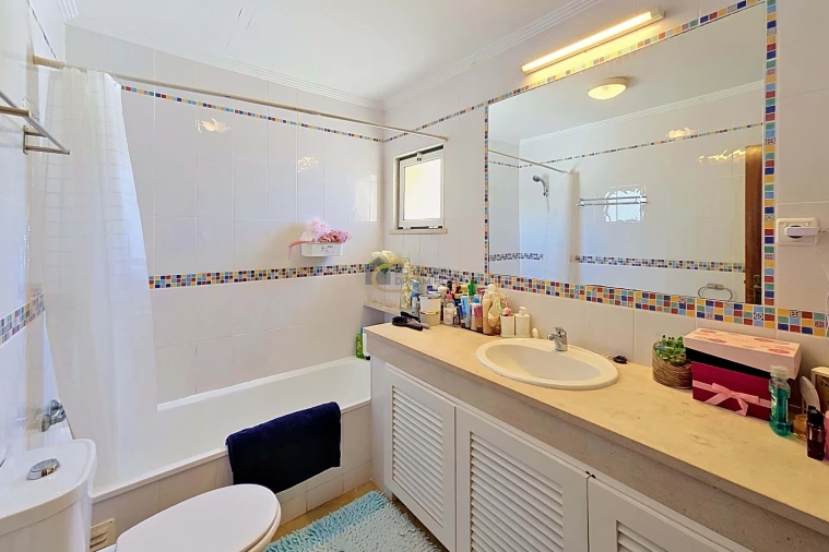 Apartamento T1 para Venda em Albufeira e Olhos de Água Foto 10