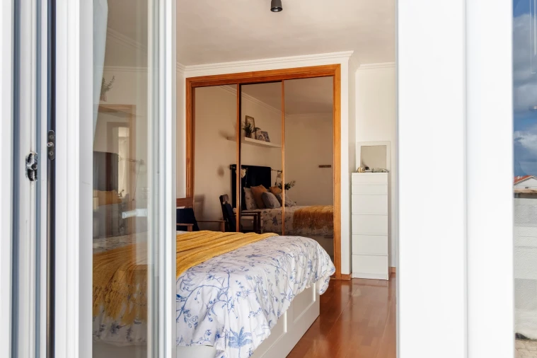 Apartamento T2 para Venda em Colares Foto 24