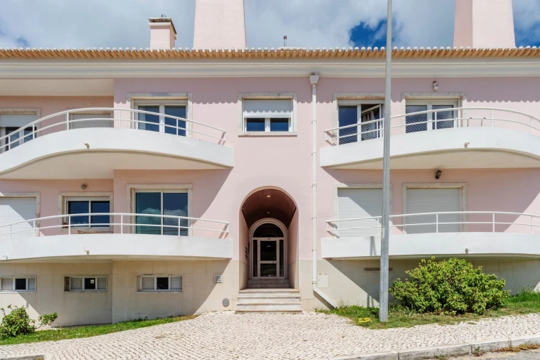 Apartamento T2 para Venda em Colares Foto 46
