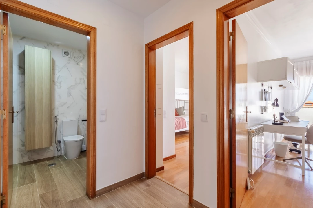 Apartamento T2 para Venda em Colares Foto 36