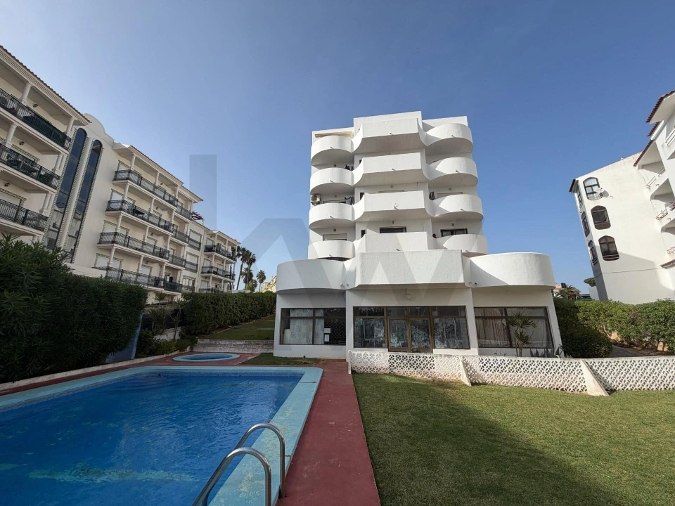 Apartamento T1 para Venda em Albufeira e Olhos de Água Foto 3