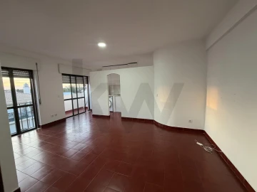 Apartamento T1 para Venda em Albufeira e Olhos de Água