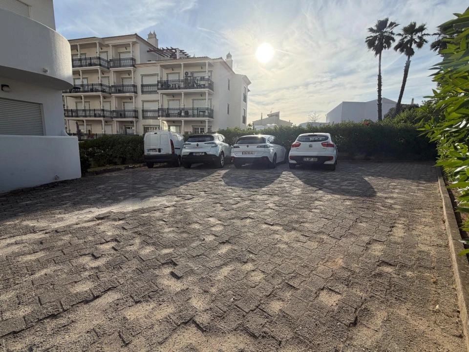 Apartamento T1 para Venda em Albufeira e Olhos de Água Foto 18