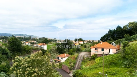 Moradia T3 para Venda em Santana