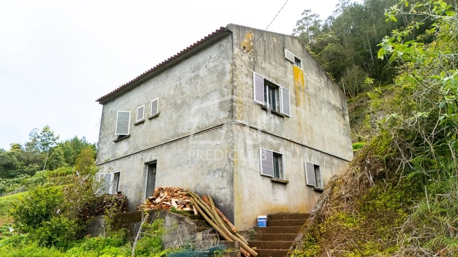 Moradia T3 para Venda em Santana Foto 14