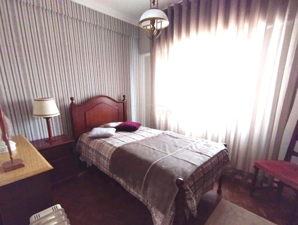 Apartamento T3 para Venda em Agualva e Mira-Sintra Foto 18