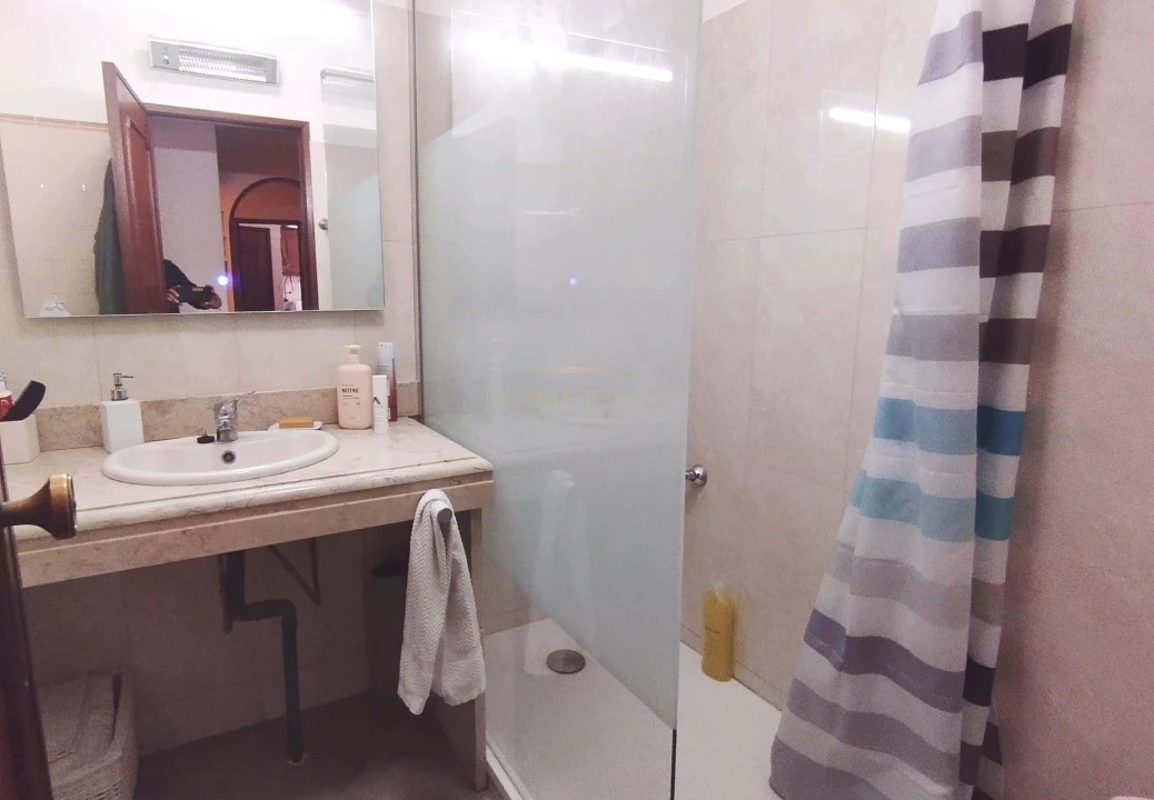 Apartamento T3 para Venda em Agualva e Mira-Sintra Foto 13