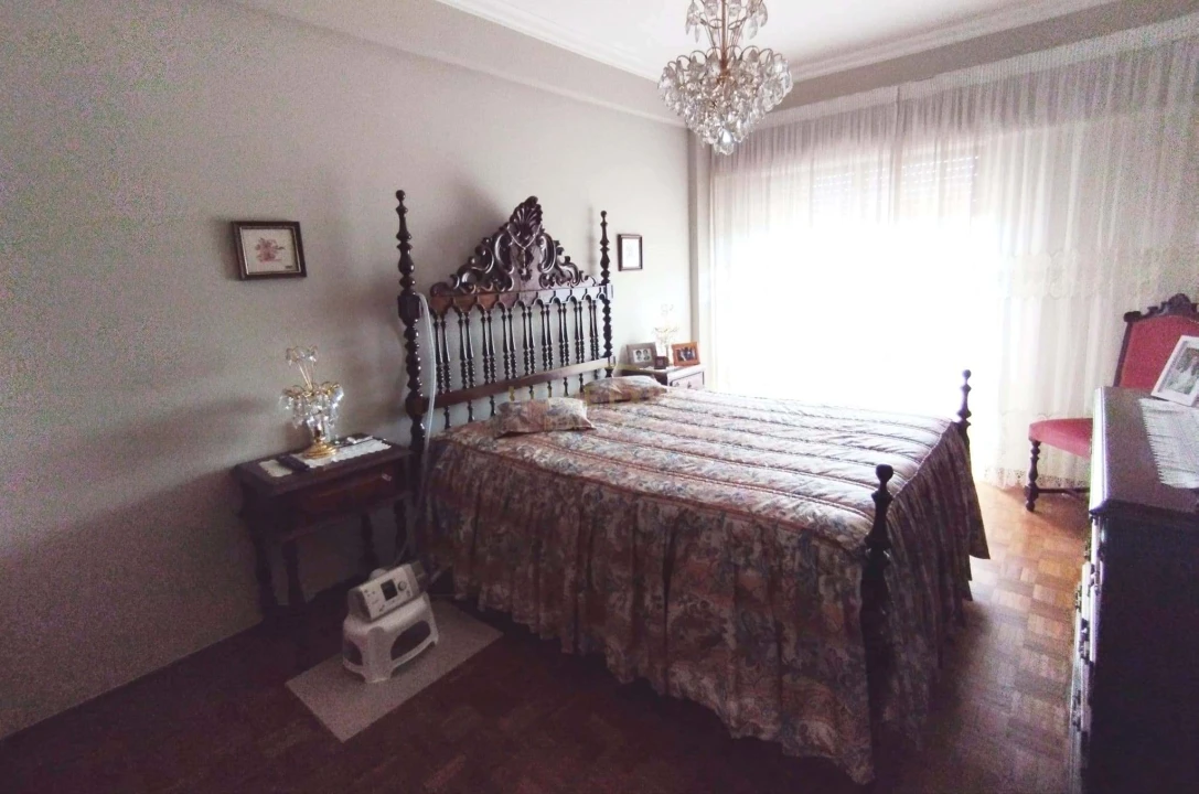 Apartamento T3 para Venda em Agualva e Mira-Sintra Foto 15