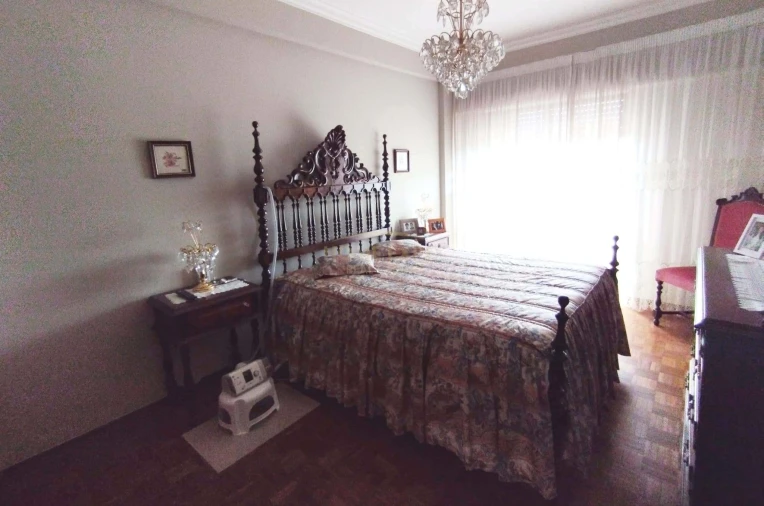 Apartamento T3 para Venda em Agualva e Mira-Sintra Foto 15