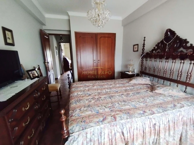 Apartamento T3 para Venda em Agualva e Mira-Sintra Foto 16