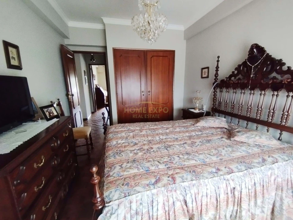 Apartamento T3 para Venda em Agualva e Mira-Sintra Foto 16