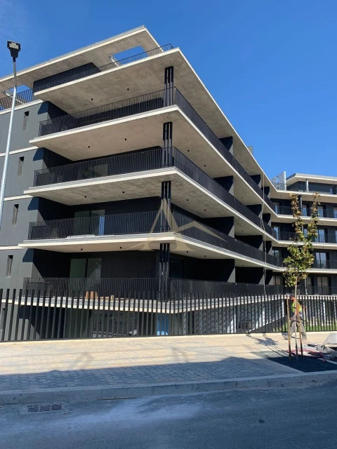 Apartamento T1 para Venda em Santa Marinha