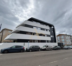 Apartamento T4 para Venda em Gondomar (São Cosme), Valbom e Jovim