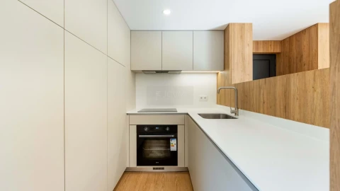 Moradia T2 para Venda em Fregim